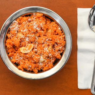 Gajjar Ka Halwa (Gajrella)